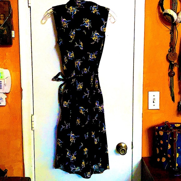 Fitted Button-down Midi Floral Sundress S/XS - Picture 3 of 7